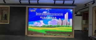 觸控延遲0.01秒 vs 0.1秒：差10倍的價格背后，會議平板觸控技術的水有多深？”